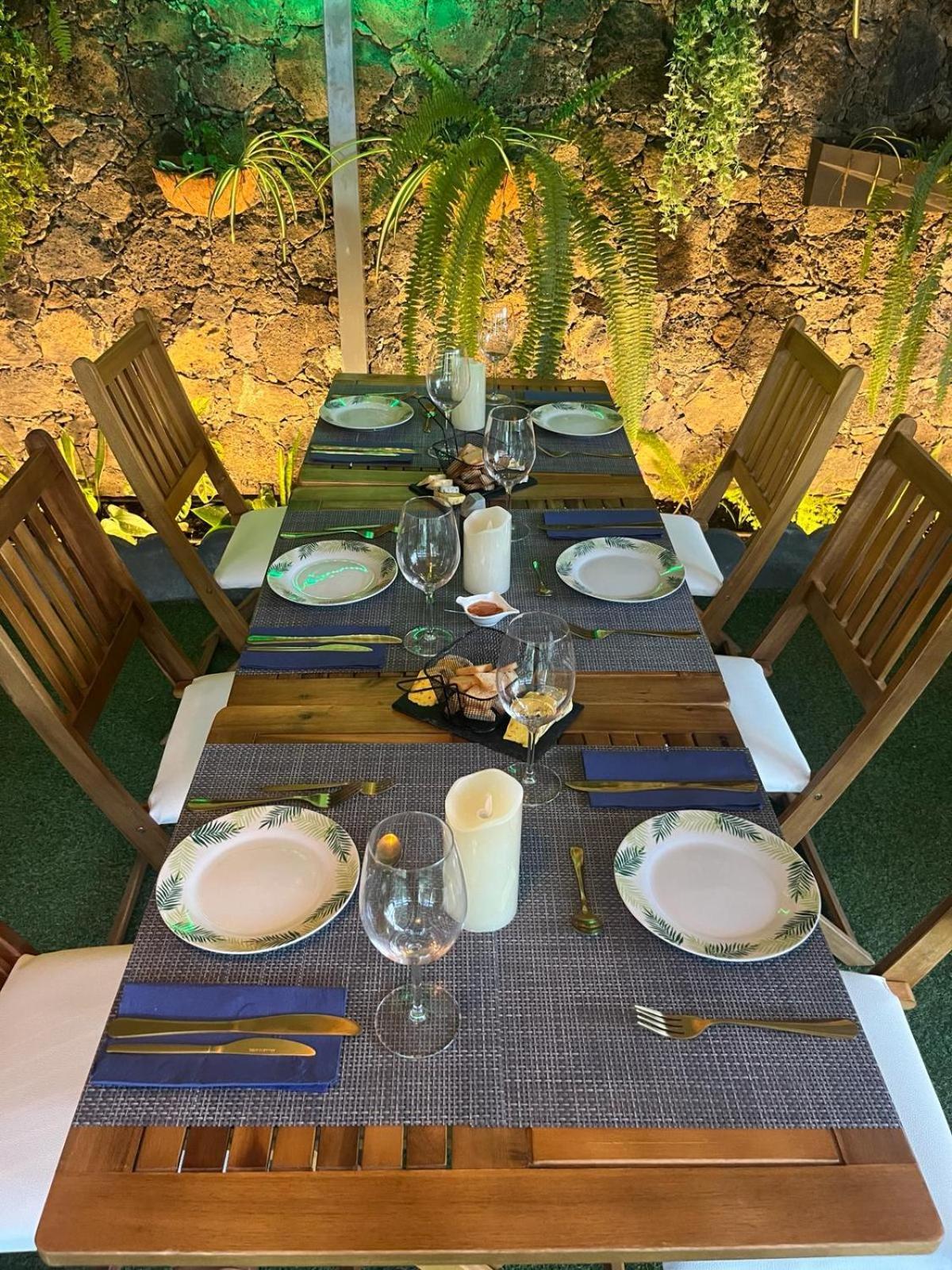 Casa Caloura Passion Deluxe Accommodation & Spa Lagoa  Luaran gambar